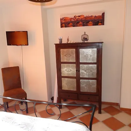 Bed & Breakfast L'escale De La Pradelle Montgiscard